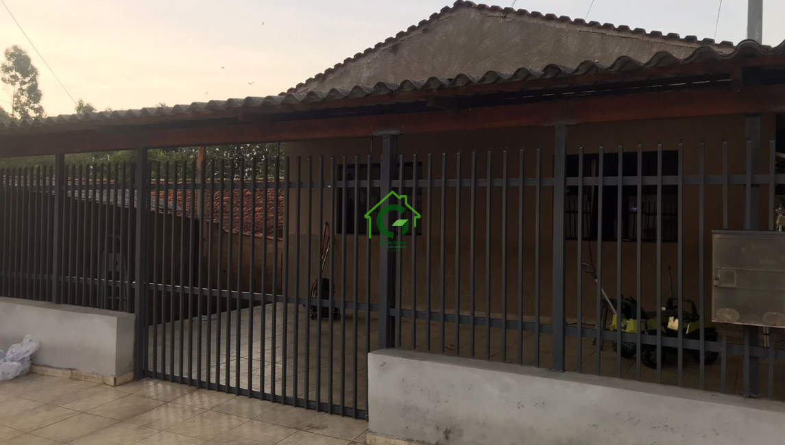 CASA A VENDA – SANTA RITA DE CALDAS/MG
