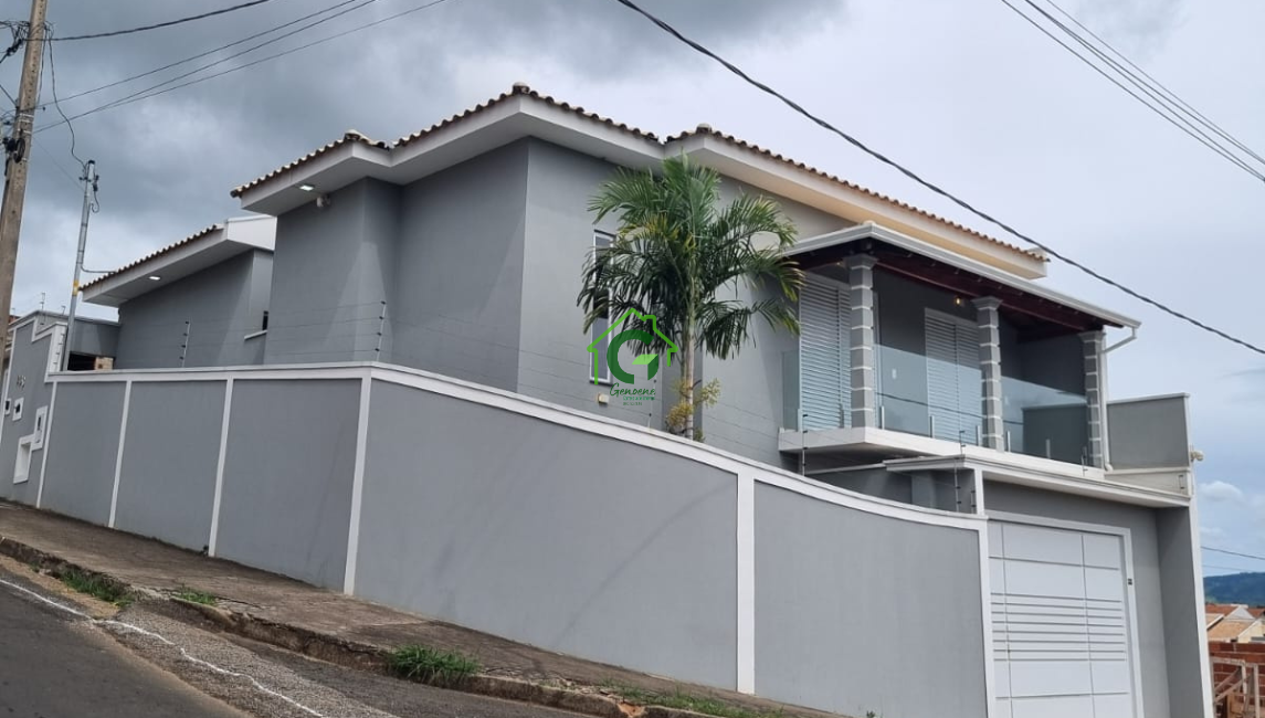 CASA A VENDA – MIRANTE