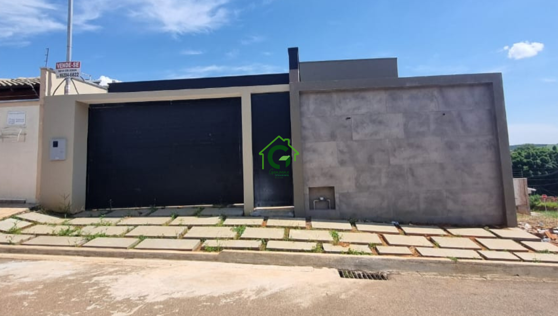 CASA A VENDA – PORTAL DO MANTIQUEIRA