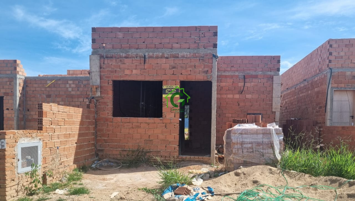 EM CONSTRUÇÃO – CASA A VENDA – JARDIM HELOISA