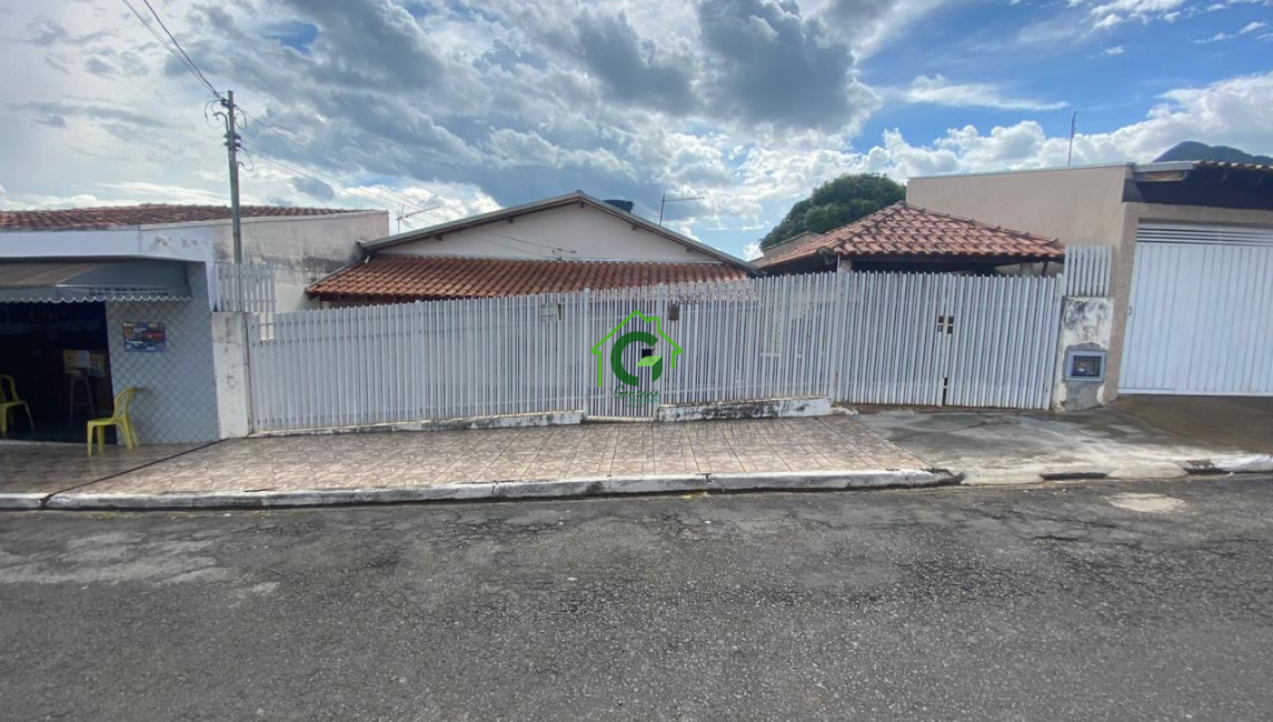 CASA A VENDA – SAMAMBAIA